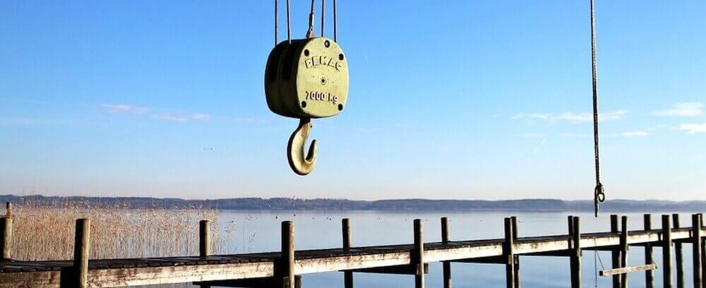 Kran mit Flaschenzug (Kraftwandler)